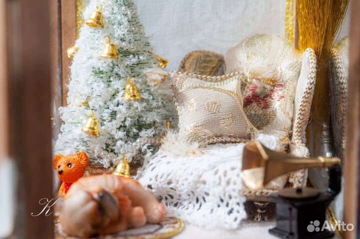 Фонарь декоративный (золото)