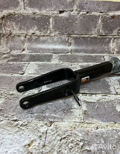 Амортизатор передний Мерседес W211