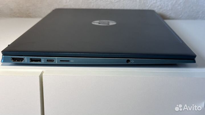 Ноутбук HP Pavilion 15-eh0046ur