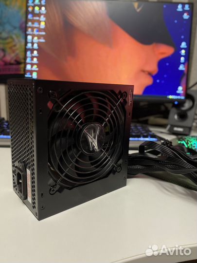 Блок питания zalman Megamax