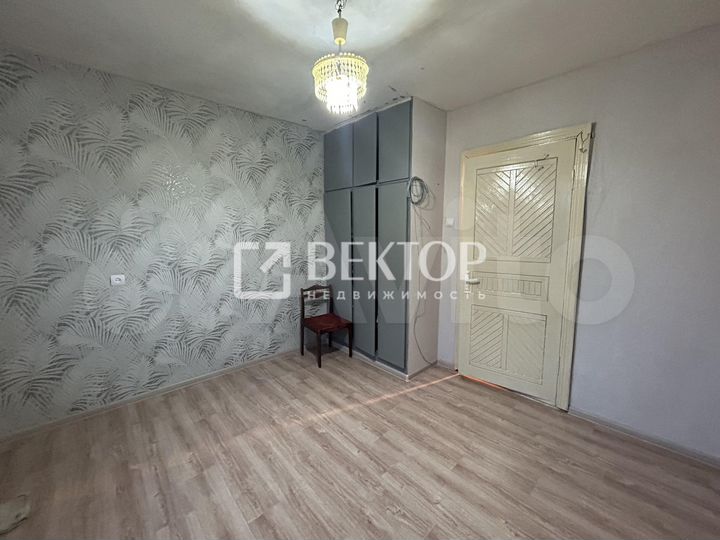 Комната 12 м² в 1-к., 2/9 эт.