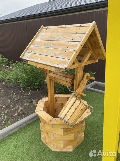 Колодец декоративный