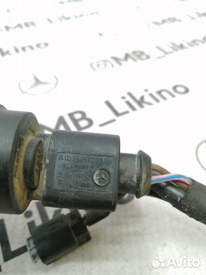Моторчик стеклоочистителя Mercedes W163