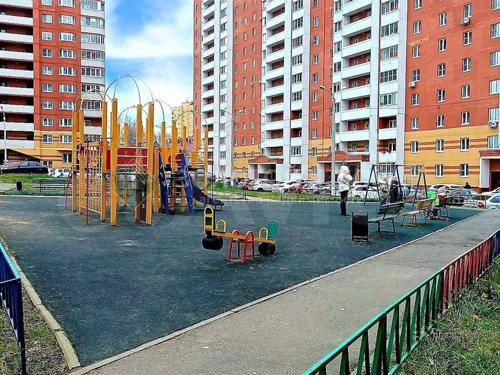 3-к. квартира, 81,3 м², 8/17 эт.