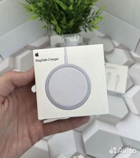 Apple MagSafe зарядка