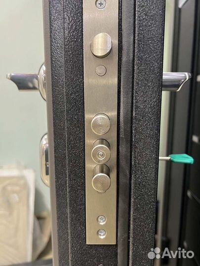 Двери входные металлические терморазрыв