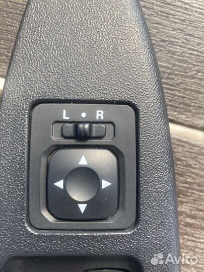 Блок управления зеркалами mitsubishi