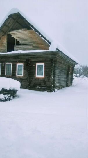 Дом 32 м² на участке 8 сот.