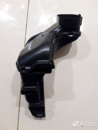 Воздуховод (Hyundai Sonata viii DN8)