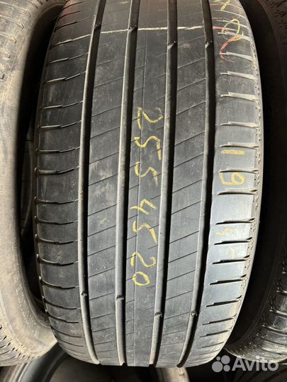 Michelin Latitude Sport 3 255/45 R20 и 285/40 R20