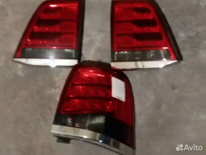 Стоп сигналы Land Сruiser 200