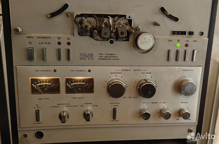 Магнитофон СССР Союз 110с