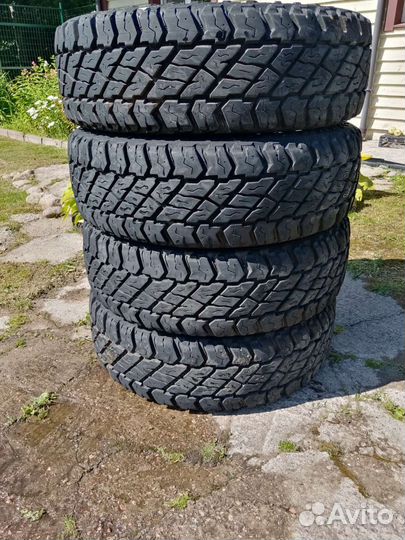 Cooper Discoverer Radial STT 245/75 R17