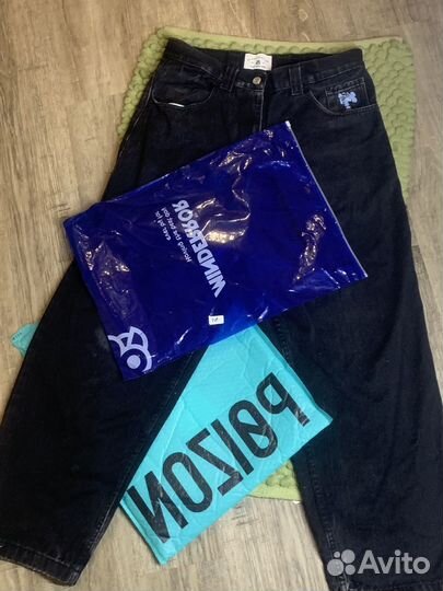 Джинсы minderror