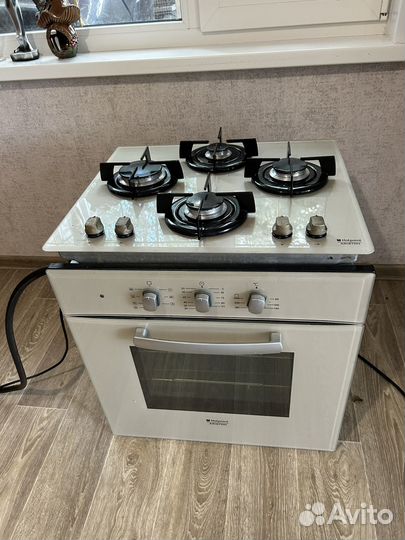 Газовая плита,с электро духовдуховой