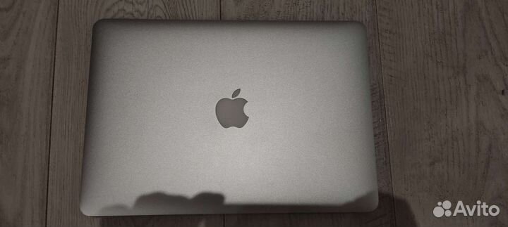 Apple MacBook Air 13 2011 A1369