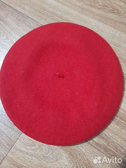 Берет женский