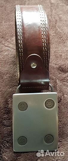 Пряжка для ремня от самолета Bombardier