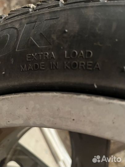 Hankook Winter I'Cept iZ 2 W616 225/45 R17 94T