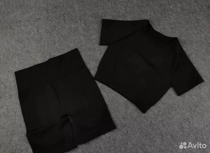 Новый бесшовный комплект для фитнеса