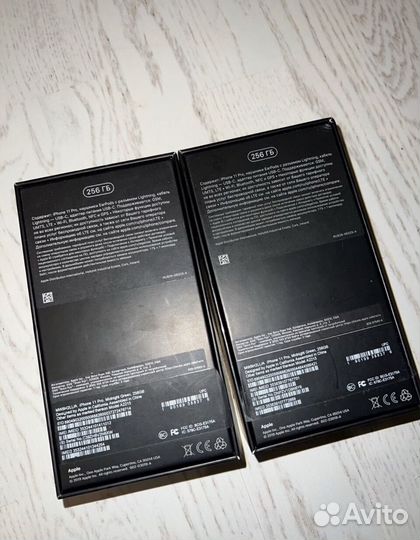 Коробка от iPhone 11 pro 256gb Midnight green