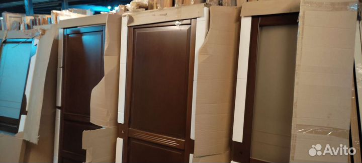 Дверь массив бука Волховец с витрины на 80 со ст