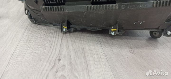 Mercedes w167 gls фара левая