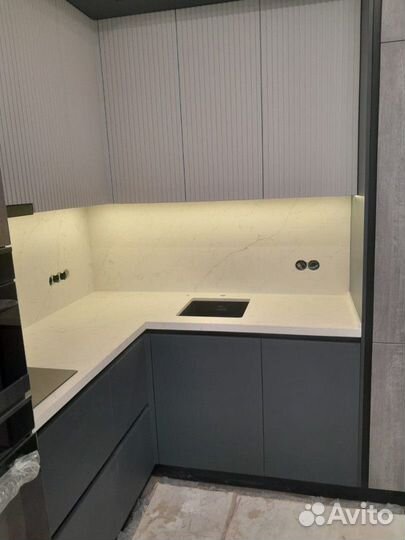 Столешница для кухни из искусственного камня