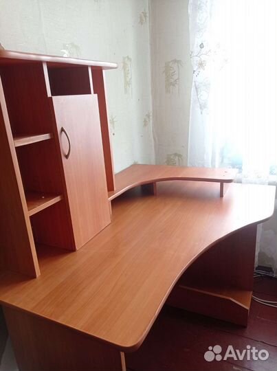 Компьютерный столик бу