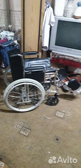 Инвалидная коляска