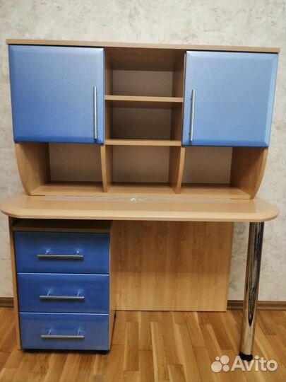 Уголок школьника бу