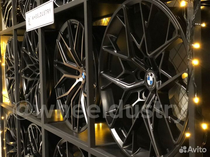 Кованые диски R22 811 для BMW X5; X6; X7
