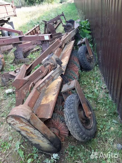 Щетка для трактора