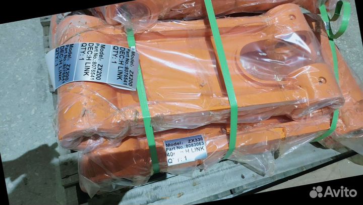 Трапеция ковша хитачи zx250h-5g 8076541