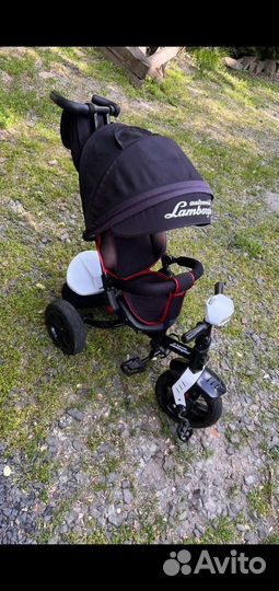 Велосипед трехколесный с ручкой