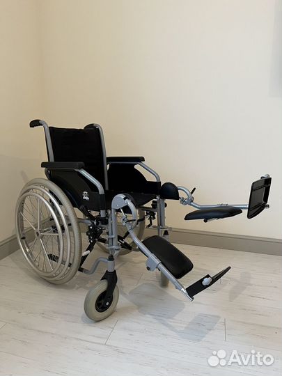 Инвалидное кресло-коляска Vermeiren новое