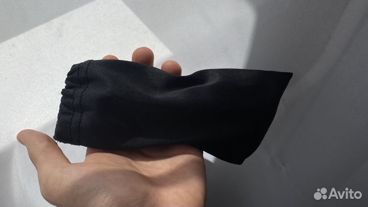 Очки солнцезащитные