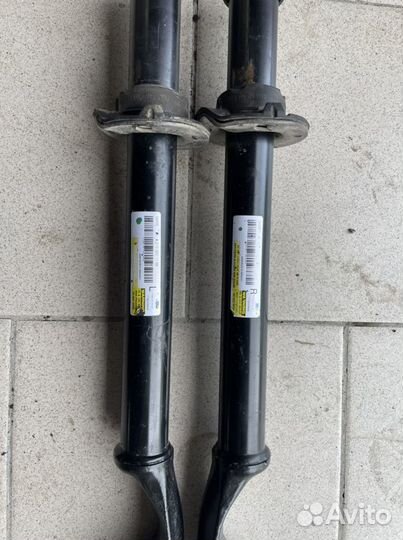 Амортизаторы передние Mercedes-Benz