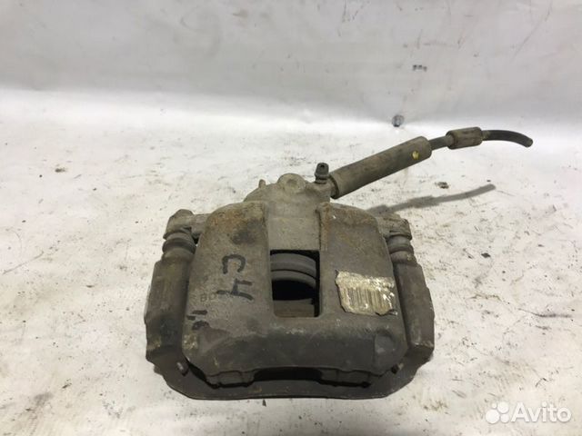 Суппорт передний левый Citroen C4 NFU10FX 2006