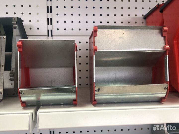 Кормушки для кроликов