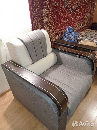 Продам кресло