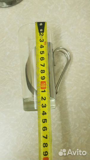 Стаканы в подстаканниках