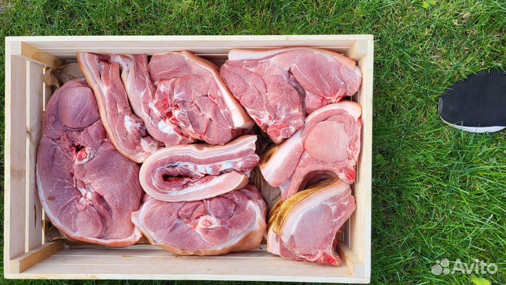 Мясо свинина на кости