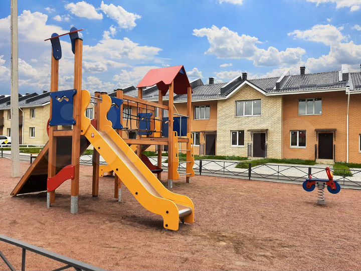 Таунхаус 104,3 м² на участке 2 сот.