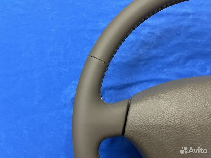 Оригинальный кожаный руль с подoгревом Prado 120