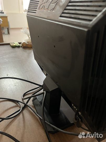 Монитор Acer v 173