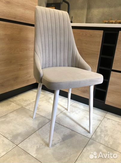 Стулья обеденные мягкие