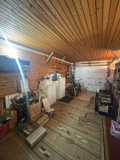 Дом 189,7 м² на участке 18,4 сот.