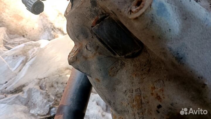 Редуктор 2015 год HL6 Mercedes 2.846