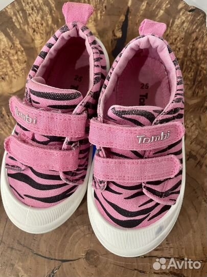 Кеды на девочку